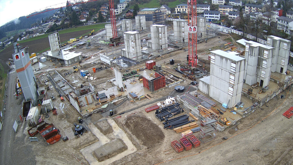 Blick Richtung Nordwesten auf die Baustelle der Riethöfe am 31. März 2026
