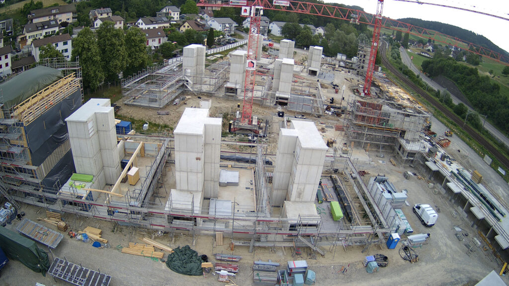 Blick Richtung Osten auf die Baustelle der Riethöfe am 23. Juni 2026