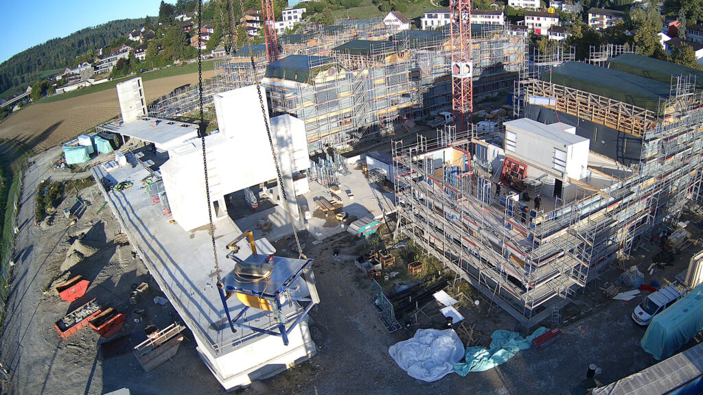 Blick Richtung Nordwesten auf die Baustelle der Riethöfe am 15. September 2026